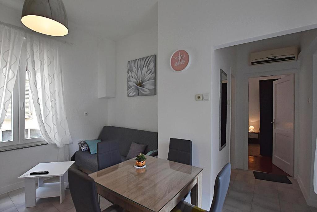Ferienwohnung Gita In The Center Of Zadar Exterior foto